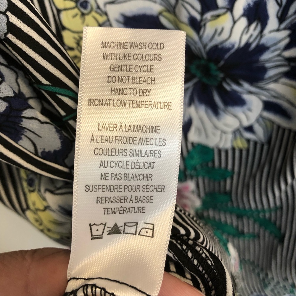 3/$20 RICKI’s  Blouse - Picture 8 of 9